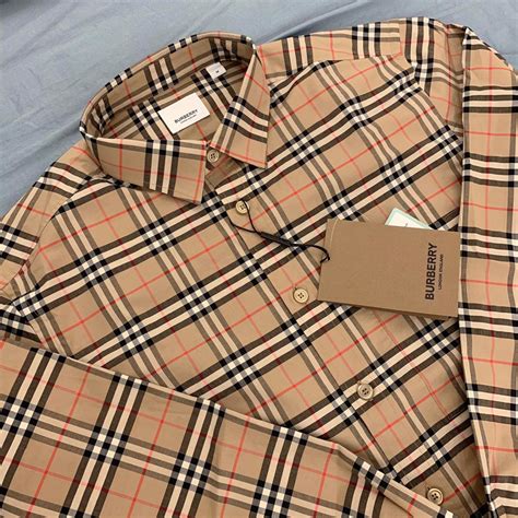 áo burberry